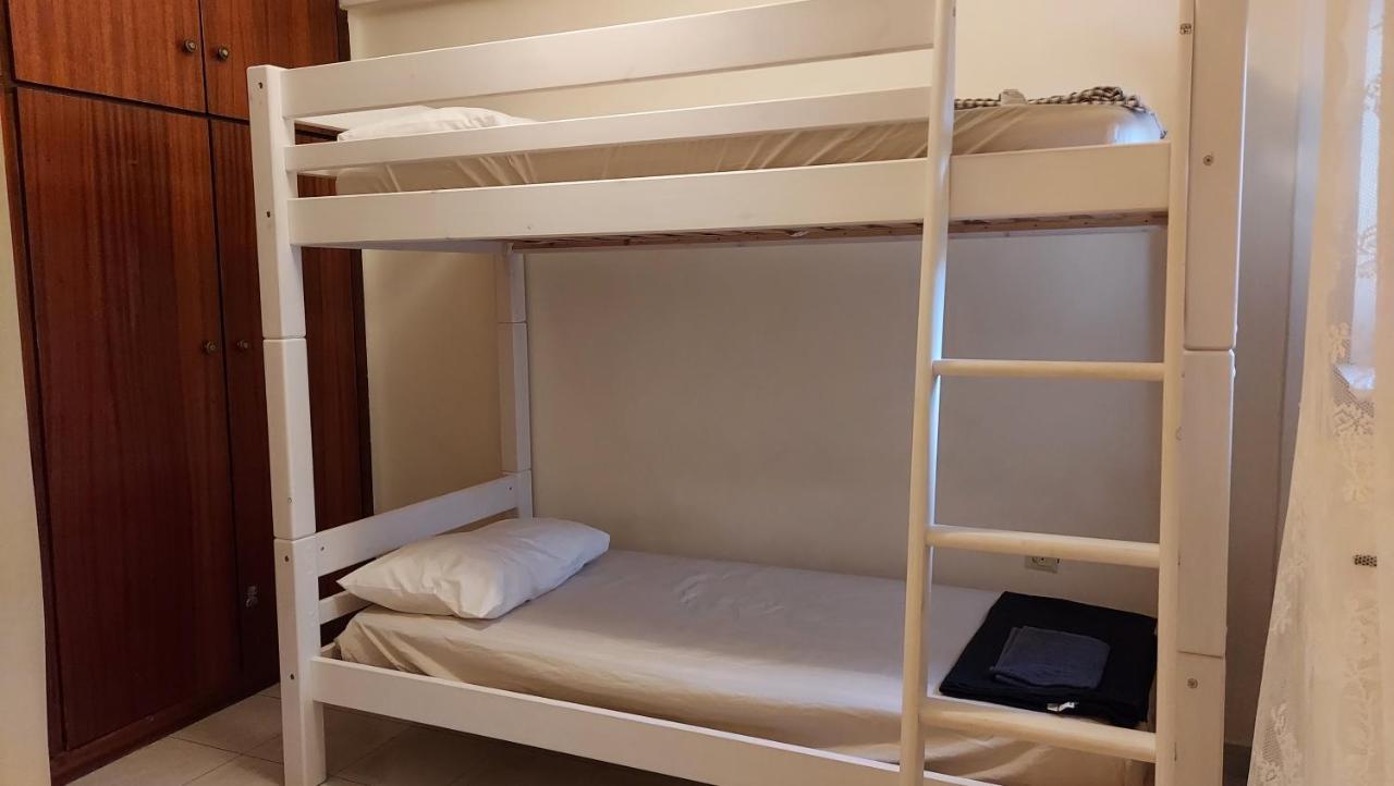 Dolphin 2 Apartment Artemida  Luaran gambar